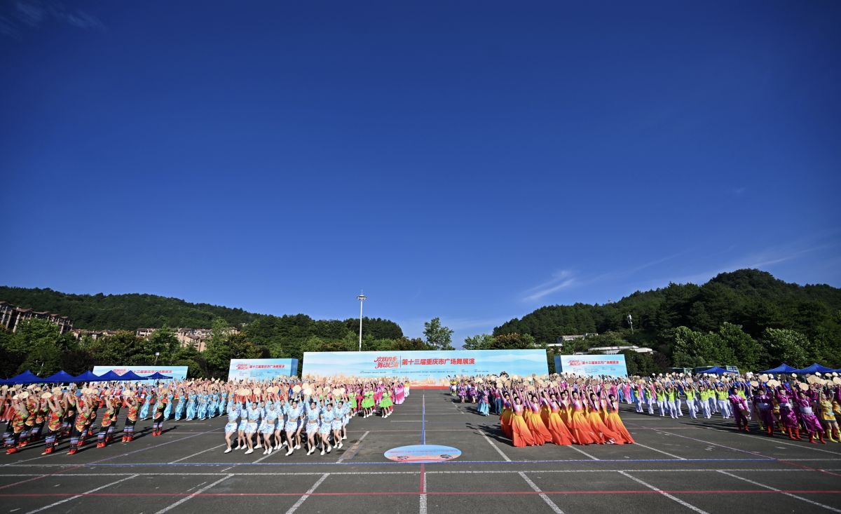 ͼΪ��ֳ������췽��ͼ