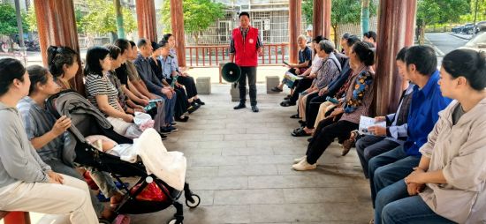 图为熊家镇推进杨窖湾居民小区自治管理。 万州区委宣传部供图 图为熊家镇推进杨窖湾居民小区自治管理。 万州区委宣传部供图