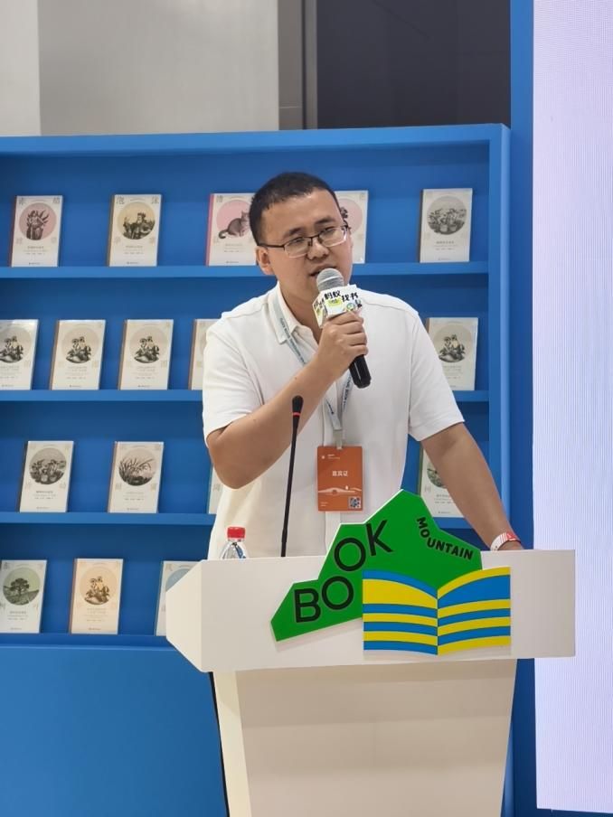 ͼΪ���ϴ�ѧ����������������������췽��ͼ