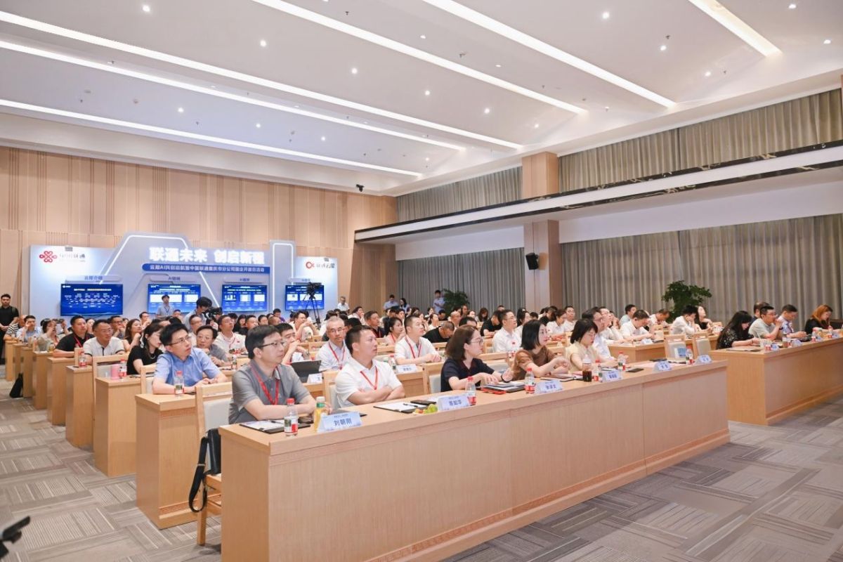 ͼΪ��ֳ������췽��ͼ