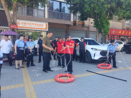 图为三圣镇扎实开展夏季防溺水安全培训。 北碚区委宣传部供图 图为三圣镇扎实开展夏季防溺水安全培训。 北碚区委宣传部供图