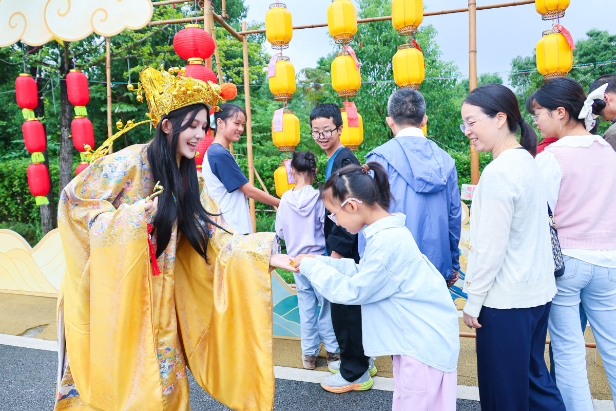 ͼΪ��ֳ������췽��ͼ