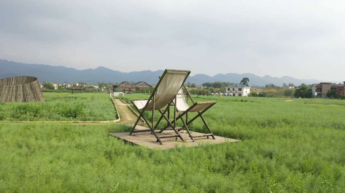 图为七塘镇艺术村落景色。简易 摄 图为七塘镇艺术村落景色。简易 摄